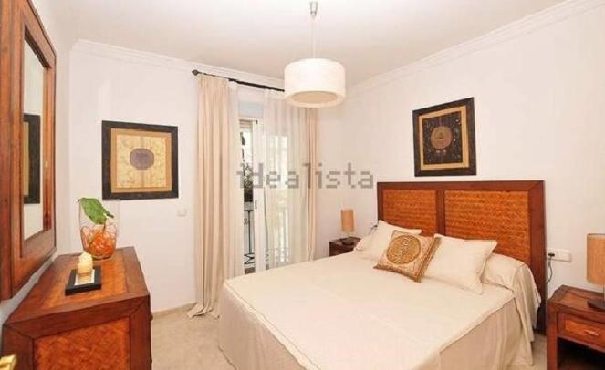 A In The Center Next To The Sea Villa *