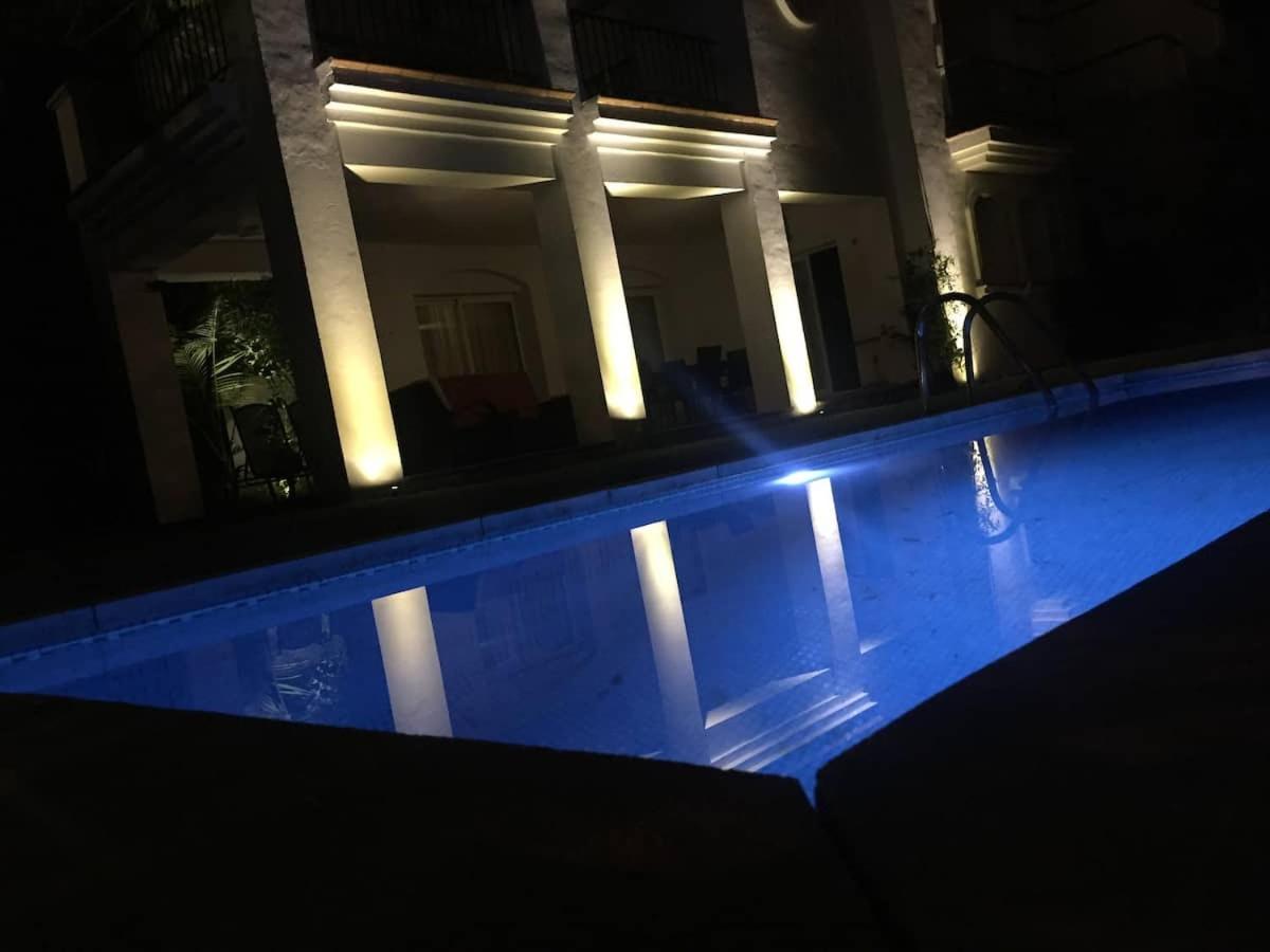 Villa A In The Center Next To The Sea Marbella