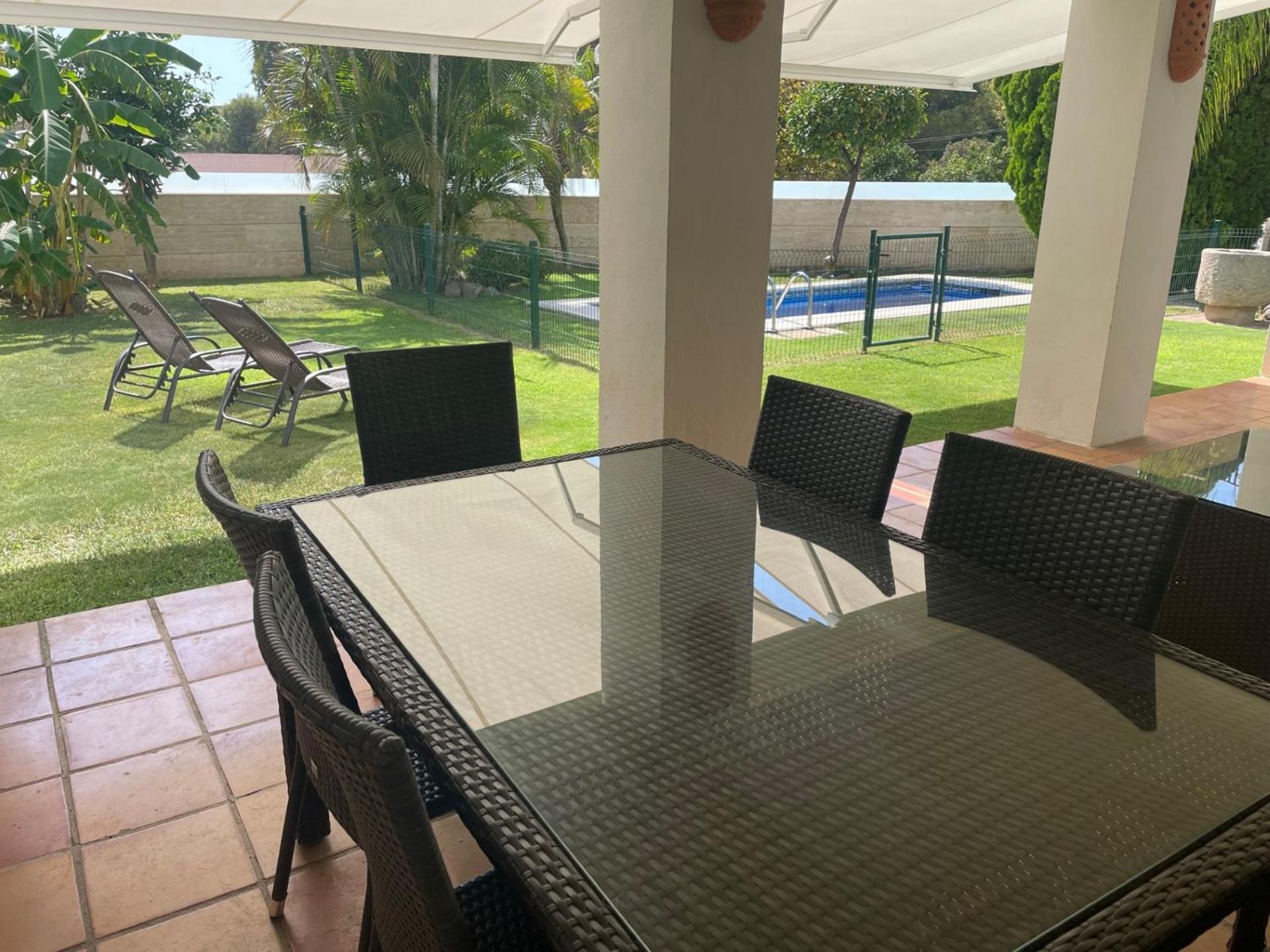 A In The Center Next To The Sea Marbella
